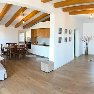 Albanian Traditions Legacy Appartamento Durrës
