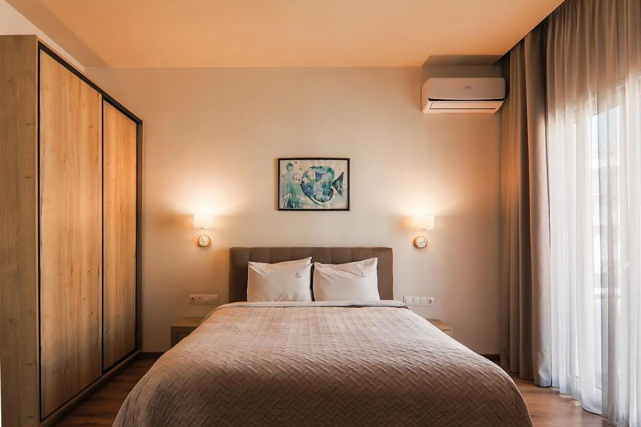 Superior One Luxury Apartments Салоники