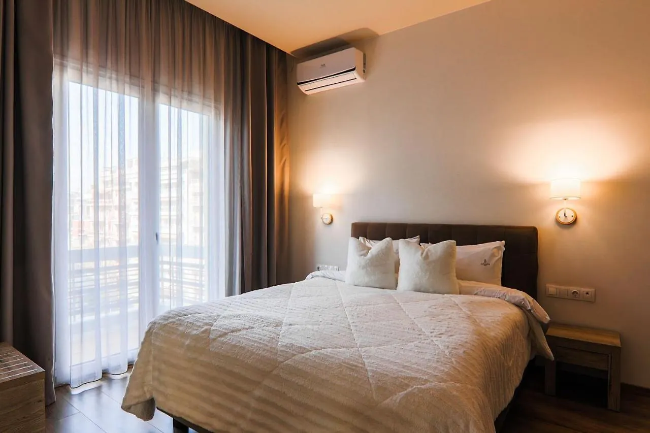 Superior One Luxury Apartments Салоники